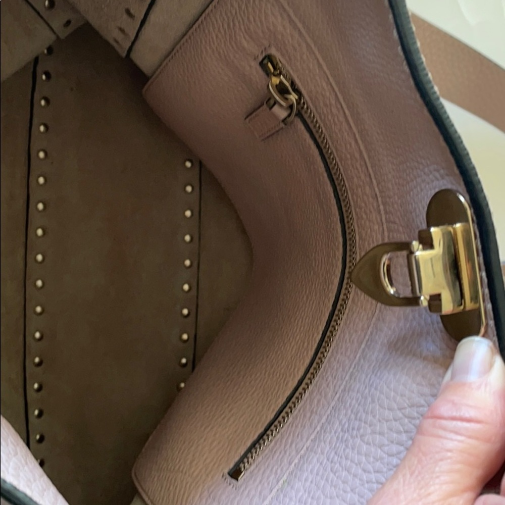 Valentino Rockstud Crossbody - Picture 4 of 10